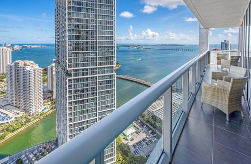 Downtown Miami Apartment | Icon Brickell