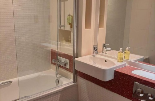 Luton Hotel | ICON Hotel