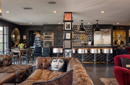 Joshua Tree House | Iconic 6BR Desert Retreat w/Pool, Pickleball & Fire Pit | Joshua Tree Mansion