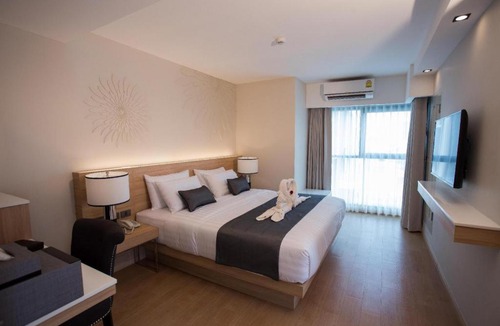 Chatuchak Hotel | Iconic Hotel