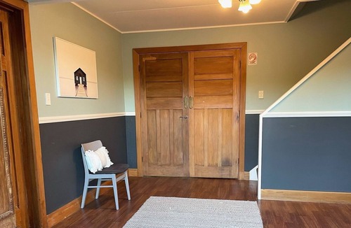 Pareora Bed & Breakfast | Iconic Kingsdown Suite 6 mins to Timaru! 2 mins to the beach