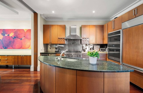 Columbus House | Iconic & Luxurious Historic Townhouse with Roof Deck - A South End Gem 4BR & 3BA