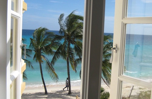 St. Lawrence Gap Apartment | Iconic upscale apartment in St Lawrence Gap with large beachfront balcony