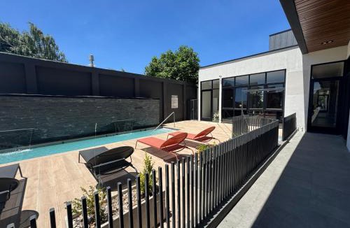 Los Angeles Apartment | Icono studio