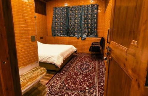 Srinagar Apartment | Id villa cottage
