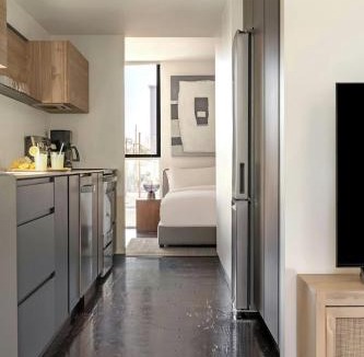 Evans Churchill Apartment | Ida Phoenix