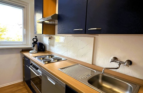 Tempelhof Apartment | "IDEAL" - Berlin for Two