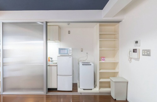 Sennichimae Apartment | Ideal Dotonbori location 2 beds for up to 4 pax - South Point/Osaka Ōsaka
