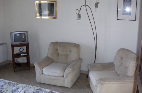 Fornole House | Ideal facility for groups who want to share and be merry.