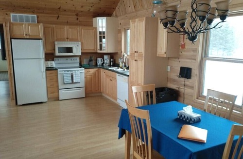 Lake of the Woods Cottage | Ideal for hunters and anglers year round in the heart of Lake of the Woods ON