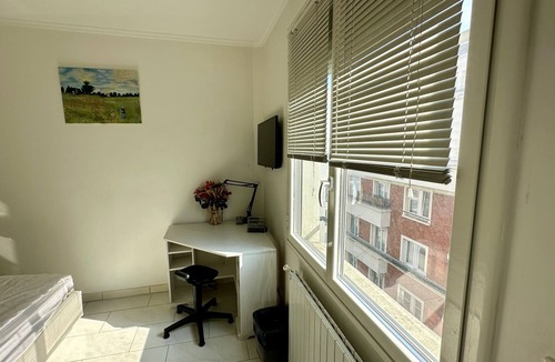 Saint-Mande Apartment | Ideal for visiting Paris, right next to the Bois, pets welcome!