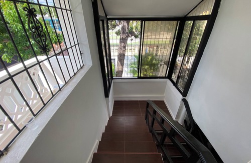 Los Frailes House | Ideal House for Families: Open Spaces, Equipped Kitchen and Secure Parking.