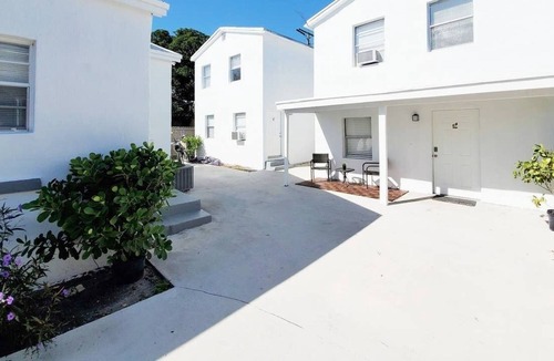 Buena Vista Apartment | Ideal Space| Very Walkable Wynwood-Design District