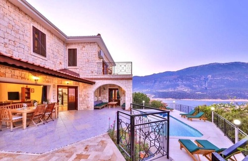 Kas Villa | Ideal Villa for Those Simply Wishing to Relax in Peace