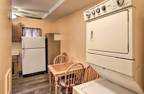 Bluefield Apartment | Ideally Located Bluefield Unit - Pets Welcome