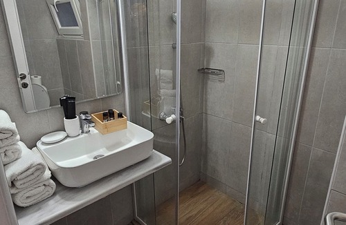 Vilia Hotel | Idillion