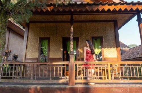 Banyuwangi House | idjen Resto & Guest House deluxe