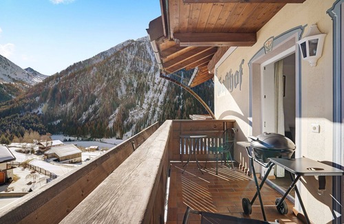 San Leonardo in Passiria Apartment | Idyllic Apartment 'Innerwalten 200' with Mountain Views, Restaurant & Parking