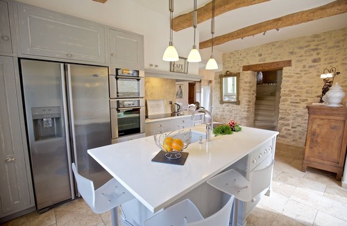 Bonnieux House | Idyllic! Authentic 18th century property entirely restored