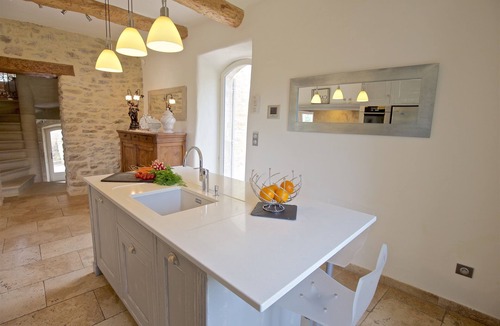 Bonnieux House | Idyllic! Authentic 18th century property entirely restored