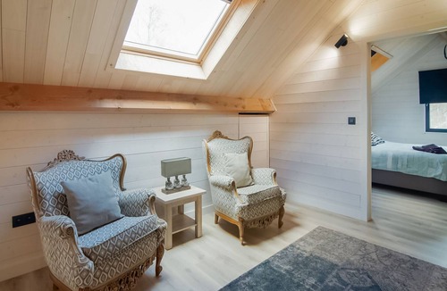 Ny Ski Chalet | Idyllic Chalet in Biron with 2 Jacuzzis and Sauna