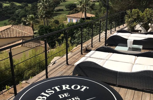 La Nartelle Apartment | IDYLLIC, CHARMING APARTMENT