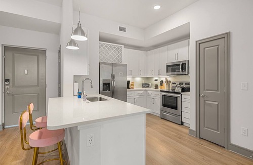 Rural Estates Apartment | Idyllic Escape: 2BR/2BA w/Pool, Gym, and Theater