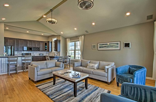 Atlantic City Cottage | Idyllic Oceanfront Home on Atlantic City Boardwalk