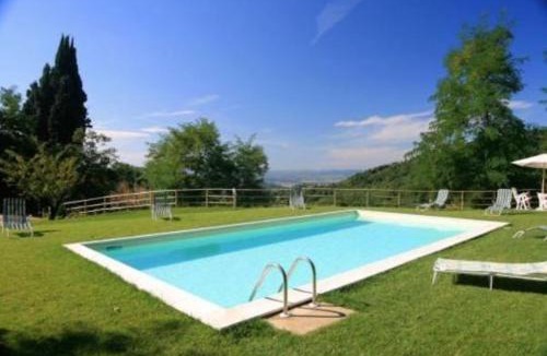 Sesto Fiorentino House | Idyllic Tuscan Hideaway with Pool and spa