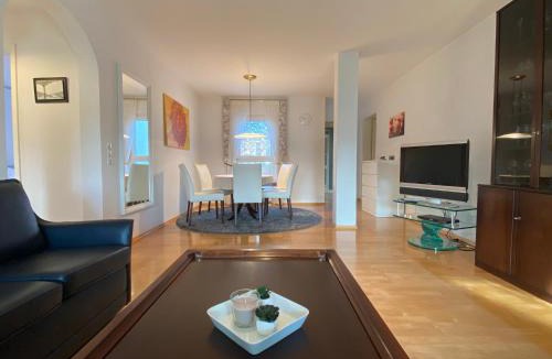 Ansbach Apartment | Idyllisches Ansbacher Apartment 1 Stock mit Aufzug