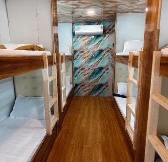 Kalina Hostel | Ifza Residency Near BKC