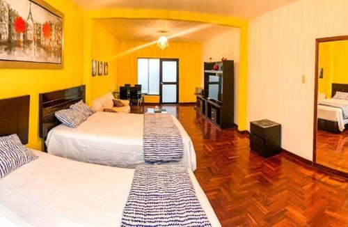 Miraflores House | Iguana Haus Lima
