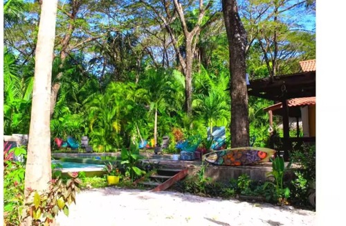 Cabuya Cabin | Iguana - Poolside Cabin
