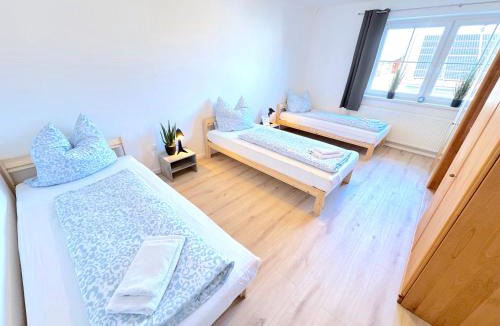 Dingolfing Apartment | II Apartment 8 Personen - Monteurzimmer - Ferienwohnung - Dingolfing