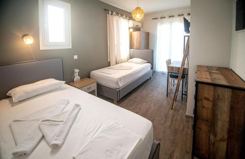 Agios Kirykos Apartment | Ikaria Studios