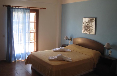 Kampos Apartment | Ikaria Utopia - Cusco Studios
