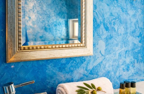 Fira Hotel | Ikastikies Suites