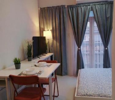 Cainta Apartment | Ikea inspired home Netflix&Chill vibe w free parking v2