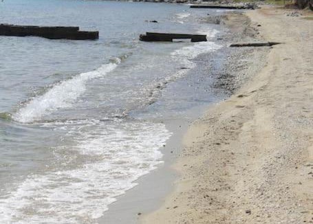 Volos House | ikia thalassini (beachfront house),Volos,Velanidia