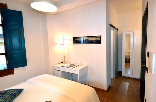 Nuoro House | Il Bandito Re