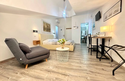 Civitavecchia House | Il BorGhetto Guest house