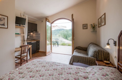 Saturnia House | IL BORGHETTO Magical property for large groups and families in south Tuscany