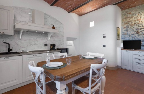 Monteriggioni Apartment | Il Borgo, Borgo Campassini, Monteriggioni