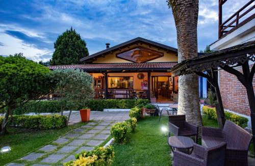 Maierato House | Il Borgo sul Lago