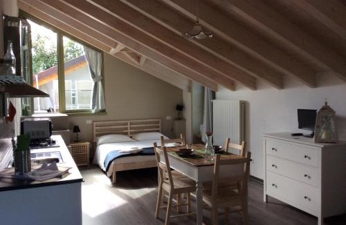 Vacciago Apartment | Il Bosso del Lago