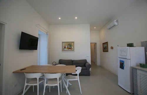 Procida Apartment | Il Carrubo - Two bedroom Apartment with sea view and patio