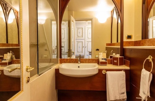 Cervesina Hotel | Il castello di San Gaudenzio