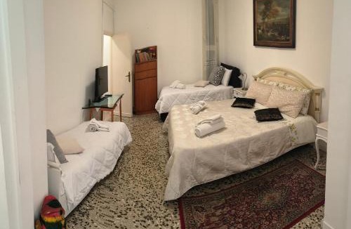 EUR House | Il Cavaliere dell'Eur
