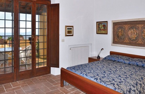 Corsanico Villa | Il Frantoio - Villa for 9 People, Private pool, sea views, garden with olives