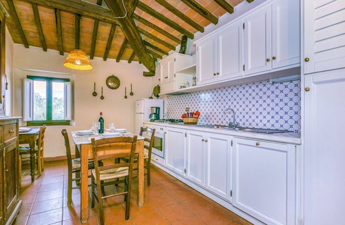 Pergine Valdarno House | Il Laghetto by Interhome